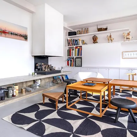 Eiffel Tower Penthouse Apartment